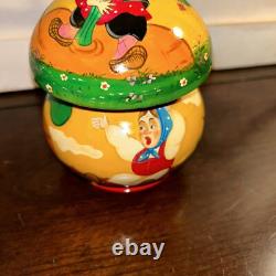 Rare Mushroom Shaped Fairytale Russian Matryoshka Nesting Doll 5 Pce Signed