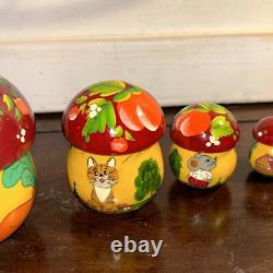 Rare Mushroom Shaped Fairytale Russian Matryoshka Nesting Doll 5 Pce Signed