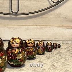 Rare Russian French Hen Embossed Matryoshka Nesting Doll 9 Pce