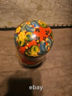 Rare Russian Hand Painted 10 Pieces Nesting 10 Dolls