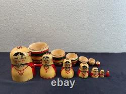 Rare Soviet Era USSR Matryoshka 7 Nesting Dolls with Original Factory Sticker