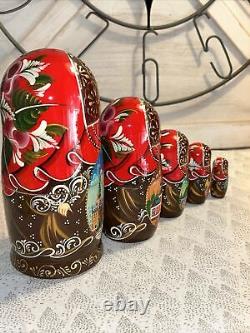 Russian Architecture Hand Painted Matryoshka Nesting Doll 5 Pce 7 Signed