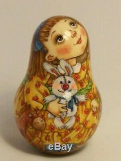 Russian Author's doll Lyuba Roly Poly Doll no nesting H=4,33 inches (11 cm)