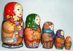 Russian Christmas Matryoshka Nesting Doll