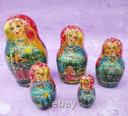 Russian MATPEWKA Matryoshka Nesting Dolls Set Handpainted Russia Princess Gold