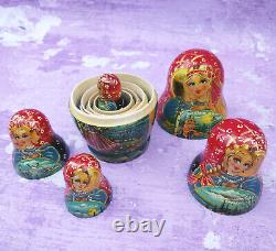 Russian MATPEWKA Matryoshka Nesting Dolls Set Handpainted Russia Princess Gold