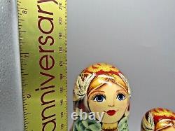Russian Matryoshka Nesting Doll 6.5 5 Pc, Golden Empresses Hand Made Set 353