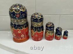 Russian Matryoshka Nesting Doll Hand Painted 5 Piece Wooden Collection