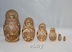 Russian Matryoshka Nesting Doll Hand Painted 6 Piece Wood Collection