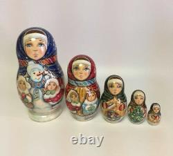 Russian Matryoshka Russian Wooden Nesting Dolls 5 pieces #17