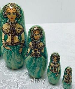 Russian Matryoshka Snow Princess Nesting Dolls Signed 1994 Scenes Both Sides 8