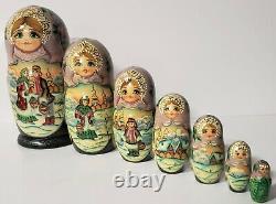Russian Matryoshka Winter Nesting Dolls Wooden Hand Painted 7pc Mint Condition