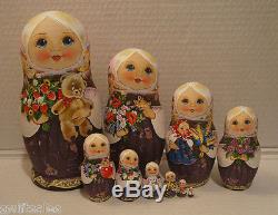 Russian Matryoshka Wooden Nesting Dolls 10 Pieces Unique Coloring New