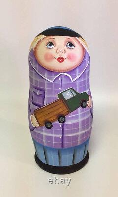 Russian Matryoshka Wooden Nesting Dolls 5 Pieces Unique Coloring Set #12
