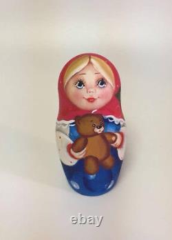 Russian Matryoshka Wooden Nesting Dolls 5 Pieces Unique Coloring Set #1