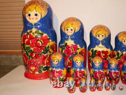 Russian Nesting Doll 30 Pieces Artist Agafya Tihonovna Petrova