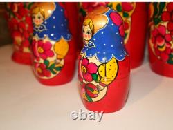 Russian Nesting Doll 30 Pieces Artist Agafya Tihonovna Petrova