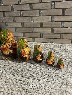 Russian Nesting Dolls Fall Season Hand Painted 5 pcs 4.5 Tall