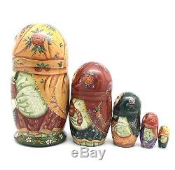 Russian Nesting Dolls Girl with Cats Hand Carved Hand Painted UNIQUE ArtWork