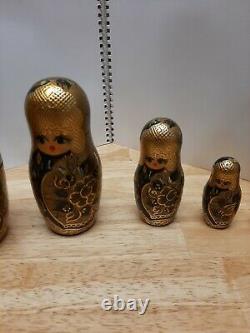 Russian Nesting Dolls Rare and Pristine, Signed, Fine Art, 11 doll set