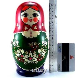 Russian Nesting dolls 11 pcs Matryoshka Babushka Wooden Stacking Christmas toys