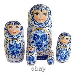 Russian Nesting dolls stacking Matryoshka 5 Pièces Paint At Hand By Soloveichik
