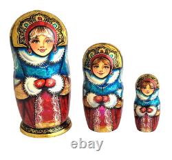 Russian Nesting dolls stacking Matryoshka Blue Red 3 Pièces Painted At Hand By