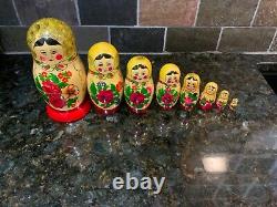 Russian Nesting/ stacking wooden Matryoshka Dolls 8 pieces