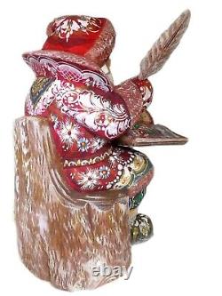 Russian Santa Claus Figurine Sitting on a Log Chair Holding a Book Wooden 8 WOW