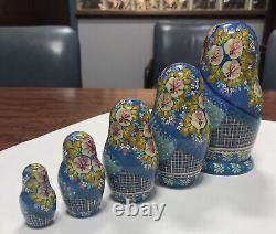 Russian Wooden Nesting Doll (Amazing Detail) New