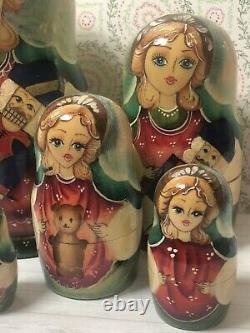 Russian doll Nesting dolls Set of 5 Matryoshka, toy soldier and bear on design