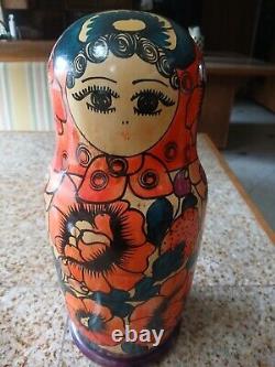 Russian nesting dolls, 13, Nine in the set