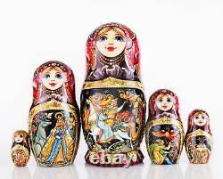 Russian nesting dolls Matryoshka folkart Russian dolls Babushka Stacking doll