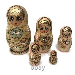 Sergiev Posad Russian Matryoshka Nesting Dolls Signed (5 Dolls)