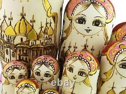 Set of 15 Wooden Girl Castle The Kremlin Traditional Russian Nesting Dolls Ma