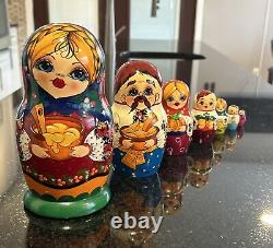 Set of 7 Russian Family Nesting Dolls Matryoshka Stacking Signed