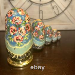Signed Handmade Matryoshka Santa Winter Wonderland Nesting Doll 5 Pce
