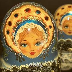 Signed Handmade Matryoshka Santa Winter Wonderland Nesting Doll 5 Pce