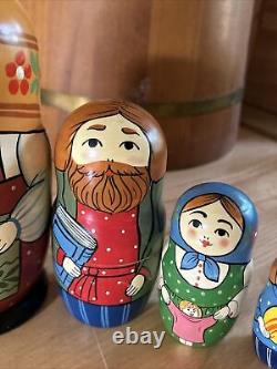 Traditional Matryoshka Happy Family Nesting Dolls Russian Hand Painted 5 Signed