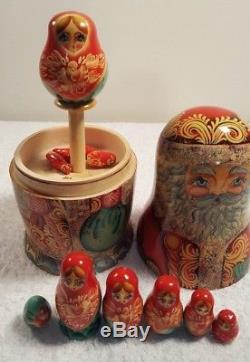 VTG RARE 12 Pcs MUSICAL Russian Hand Painted Nesting Doll Matryoshka SANTA CLAUS