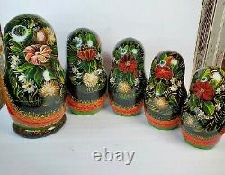 Vintage 20-Piece Russian Nesting Dolls Set Signed and Dated 1992 withone missing