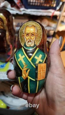 Vintage ARTISAN Signed Religious Russian Nesting Matryoshka 5 Wood Dolls