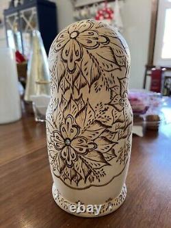 Vintage Complete Ceprueb Nocag Hand painted Signed Russian Nesting Doll 10-piece