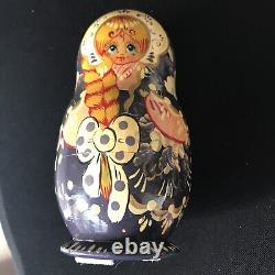 Vintage German Eastern European Russian Blue Blond Braid Nesting Dolls