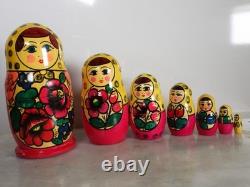 Vintage Handmade 7 Pieces Traditional Russian Nesting Dolls