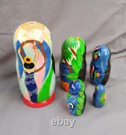 Vintage Handpainted Nesting Doll (5)