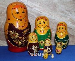 Vintage Lot of 9 Russian Matryoshka doll (Stacking Dolls) 45 Units