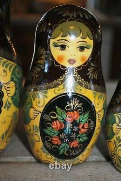 Vintage Nesting Dolls Russian Matryoshka Hand Painted 10 dolls 9 Tall Very nice