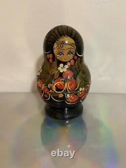 Vintage R. Ceprueb Nocag Hand Painted/Signed Russian Nesting Doll 5 Piece