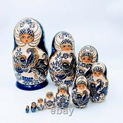 Vintage Russian Matryoshka Hand Painted Nesting Dolls. 10 pieces. Pre-owned